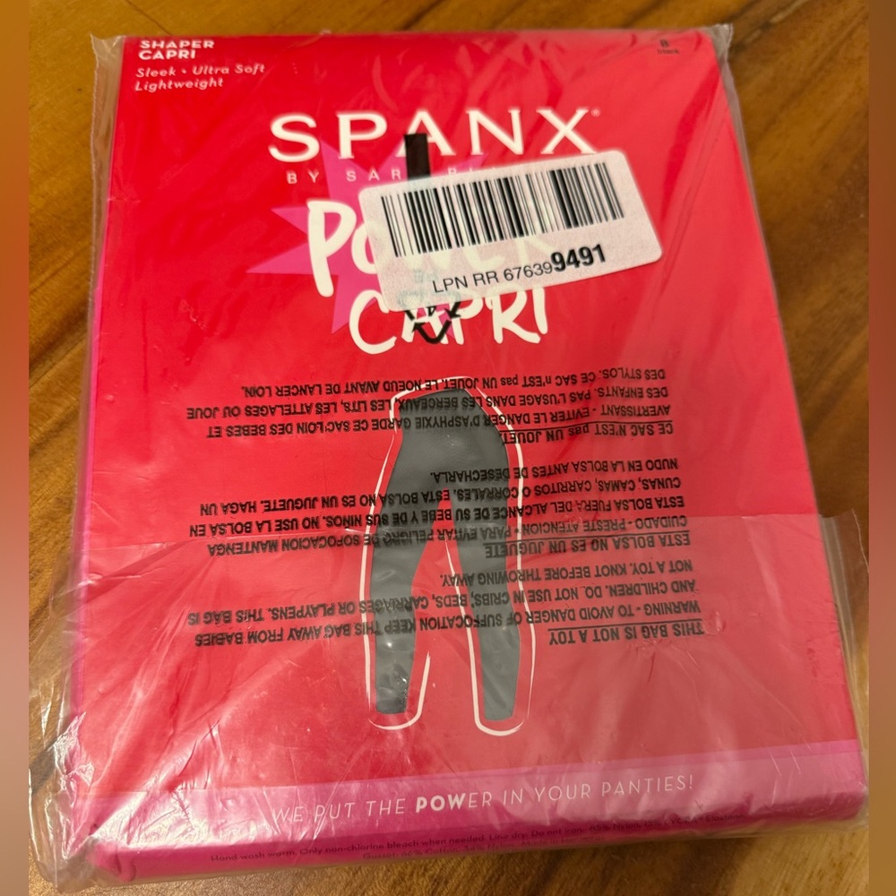 Spanx NWT Black Power Capri hosiery size B shapewear